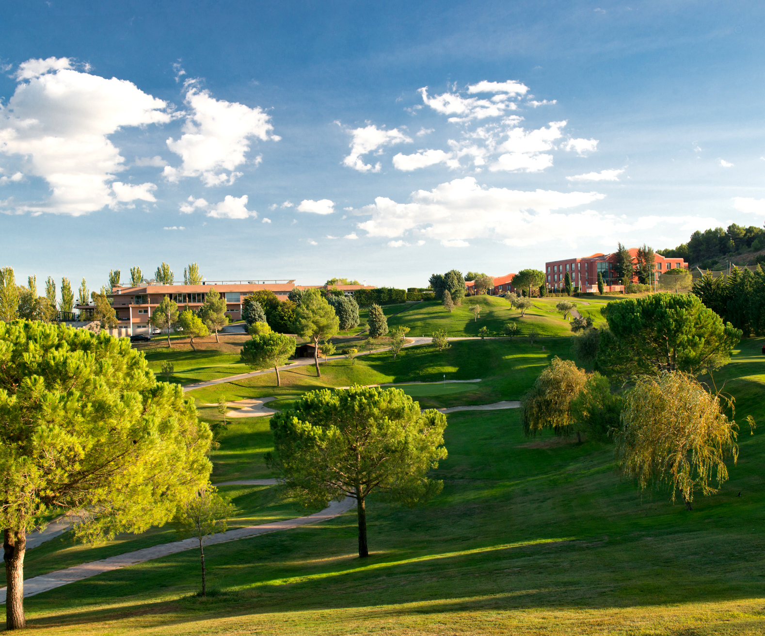 Makujen ja golfkenttien Katalonia – matka jatkuu Costa Barcelonassa